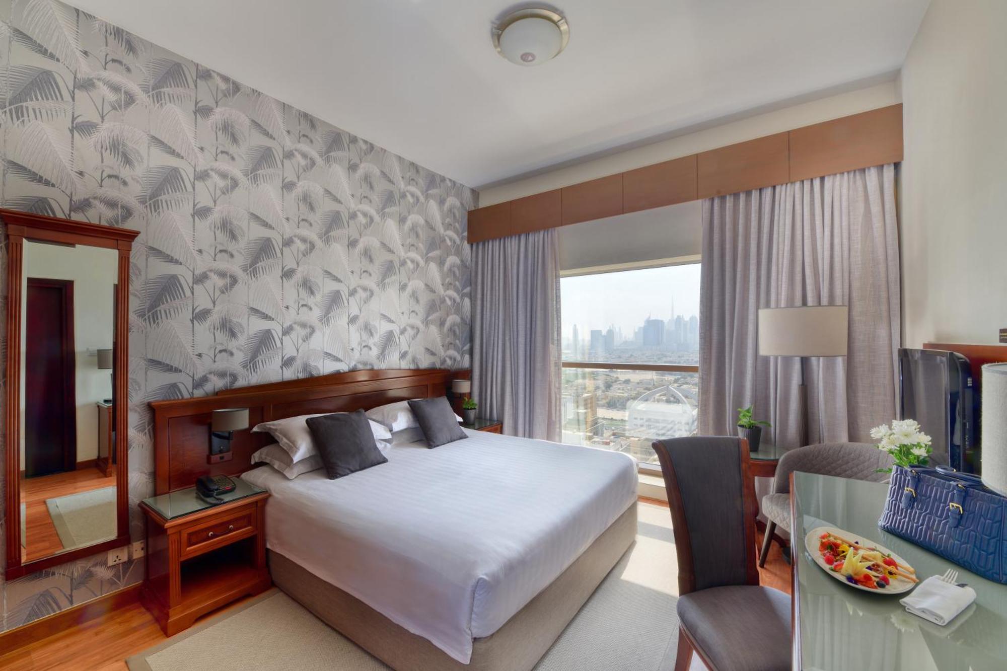 Majestic City Retreat Hotel Dubai Exterior foto