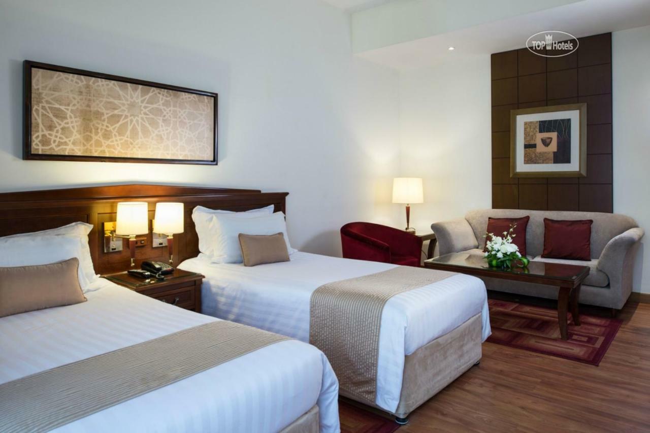 Majestic City Retreat Hotel Dubai Exterior foto